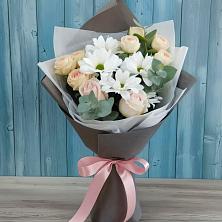 Букет цветов из:  Хризантемы и Розы в Вартемяги
