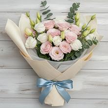 Букет цветов из:  Лизиантусы в Вартемяги