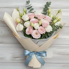 Букет цветов из:  Лизиантусы в Вартемяги