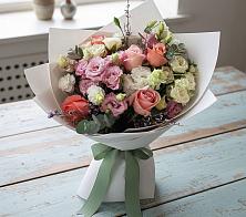 Букет цветов из:  Розы, Лизиантусы и Гвоздики #REPLACE_PRED# Вартемяги